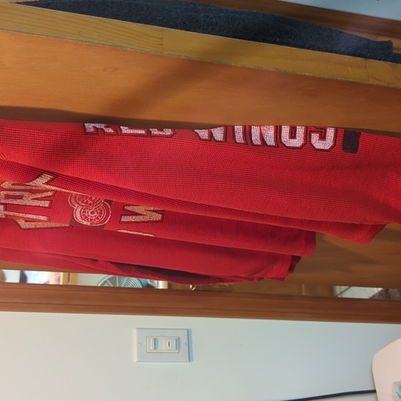 Vintage style Detroit Redwings hockey shirt (Large) - Picture 8 of 8